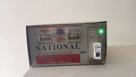 National Stabiliser 3000 watts