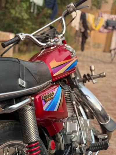 I am selling honda 125 03157507087