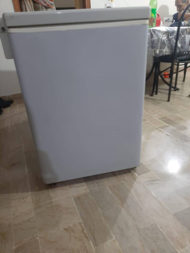 deep freezer 0