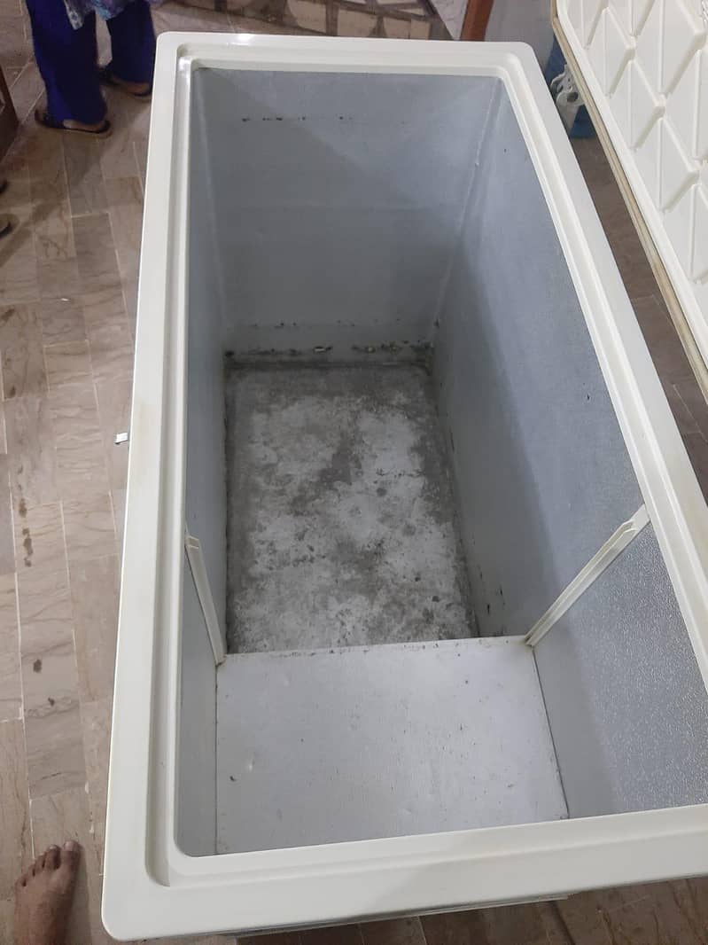 deep freezer 4