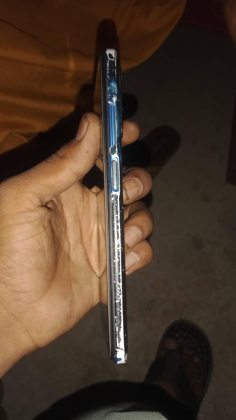 realme 2