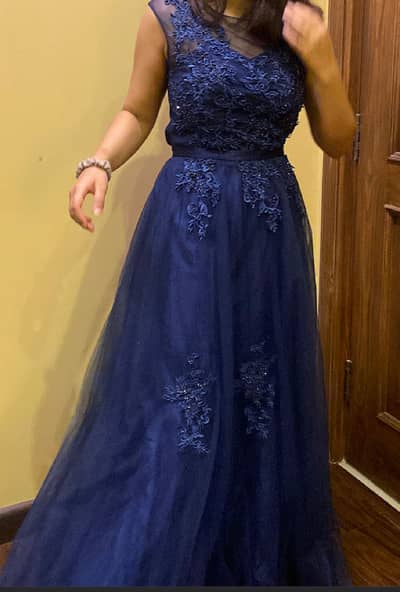 A NAVY BLUE SHIFFON DRESS