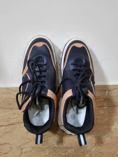 Sneakers for sale (girls)