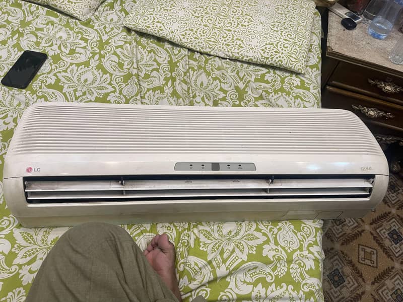Used AC 1