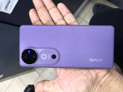 vivo v40
