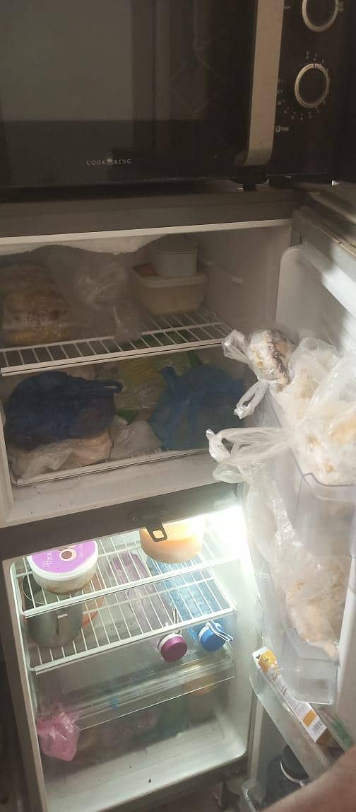 fridge 10/10 8