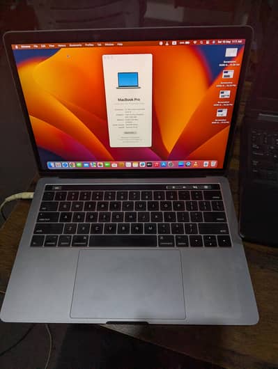 MacBook pro 2017 256 touch bar