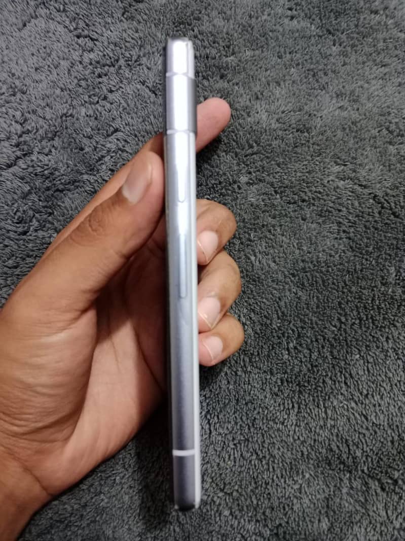 Google pixel 7a 3