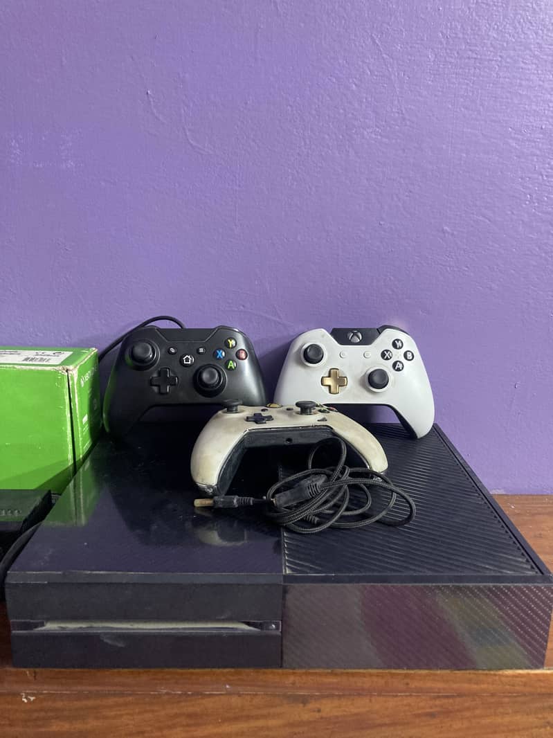 Xbox one with two controllers 1