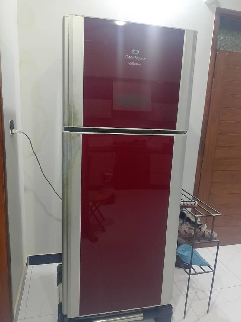 Refrigerator 0