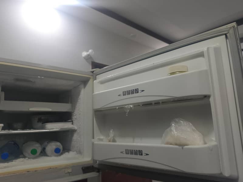 Refrigerator 5