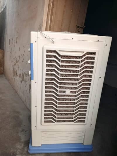 air cooler with ice pad