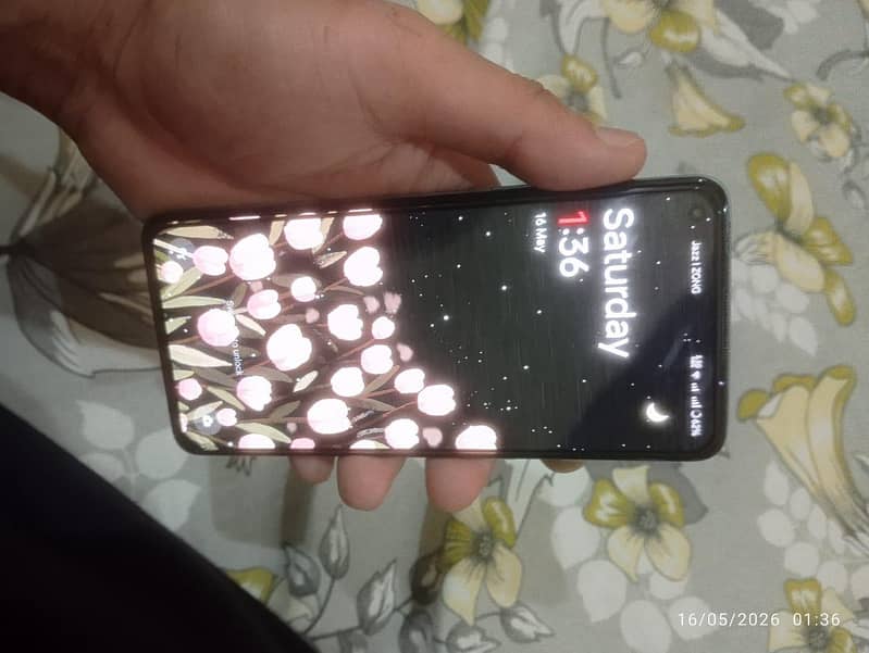 OnePlus 8T 1