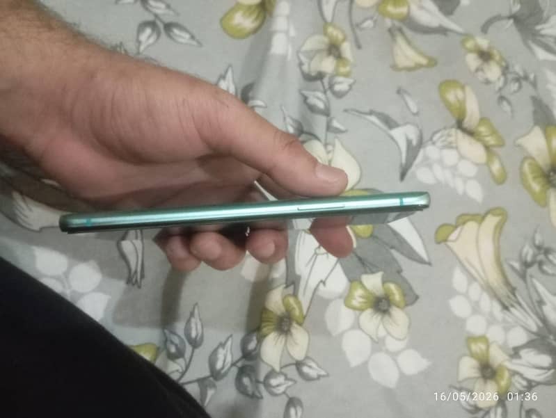 OnePlus 8T 10