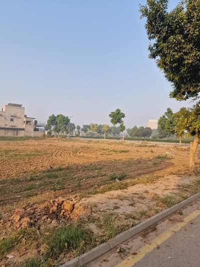 Prime Location New Lahore City - Phase 2, 5 Marla Residential Plot Up For sale