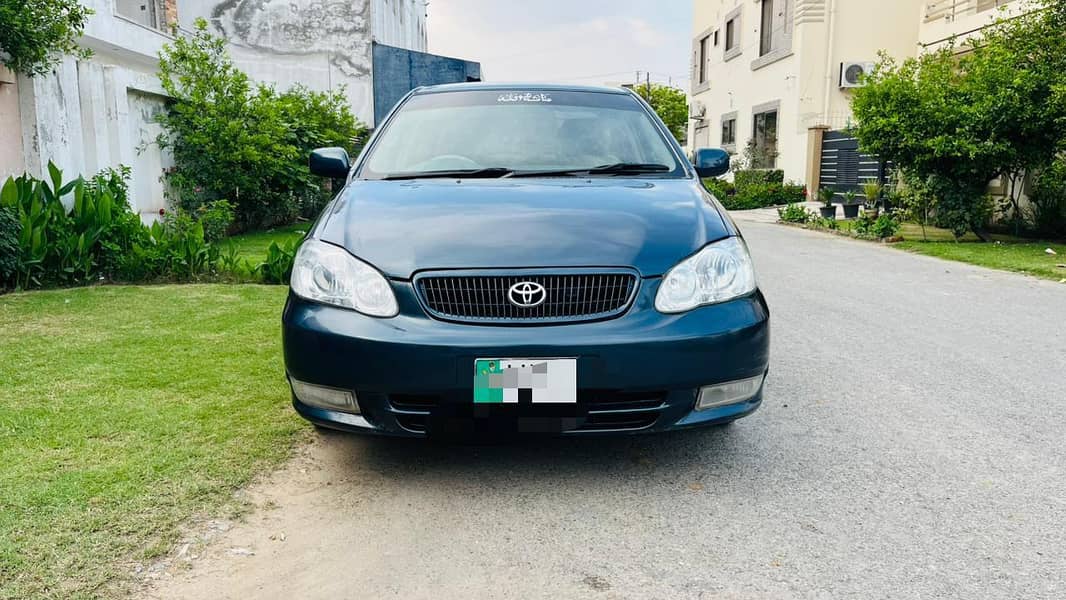 Corolla Altis 1.8 (automatic) 3