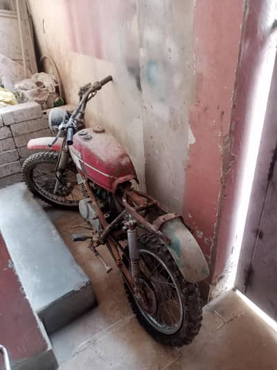 Honda MB 100 / cafe racer / Trail bike / modified bike