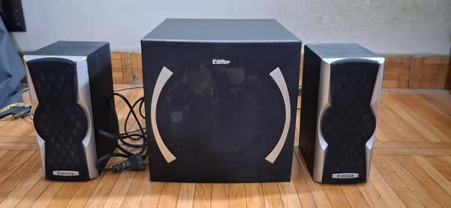 edifier X600 Aux 2.1 high bass sound system USA