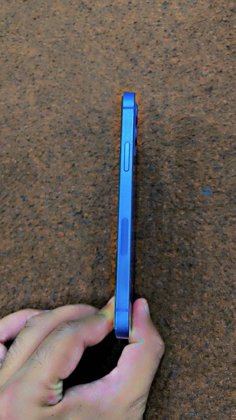 Iphone 12 3