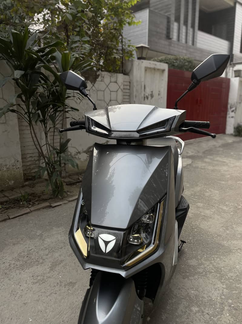 Yadea t5 3