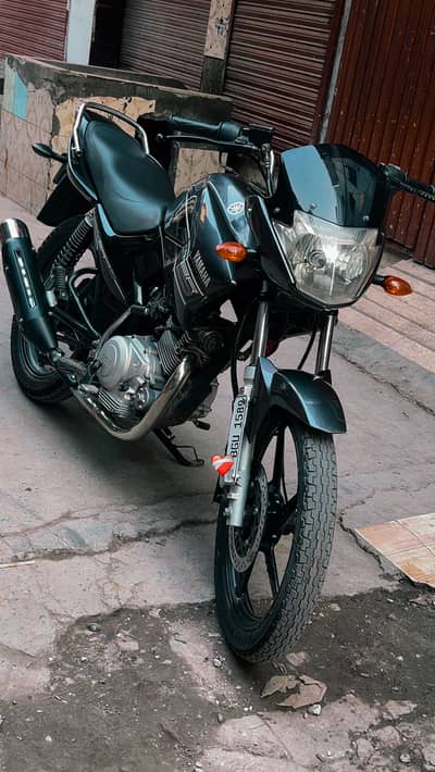 Yamaha ybr 125