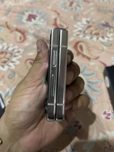 sumsung z flip 5 offical PTA