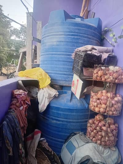 2 water tanks