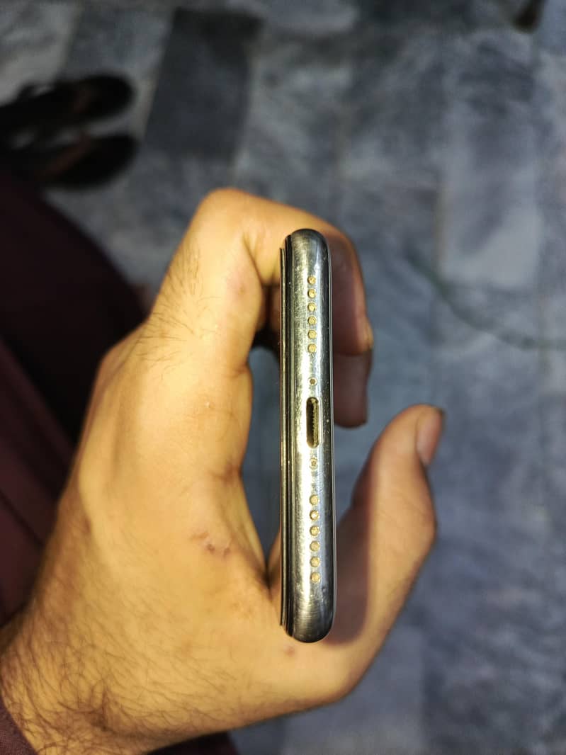 iphone x 3