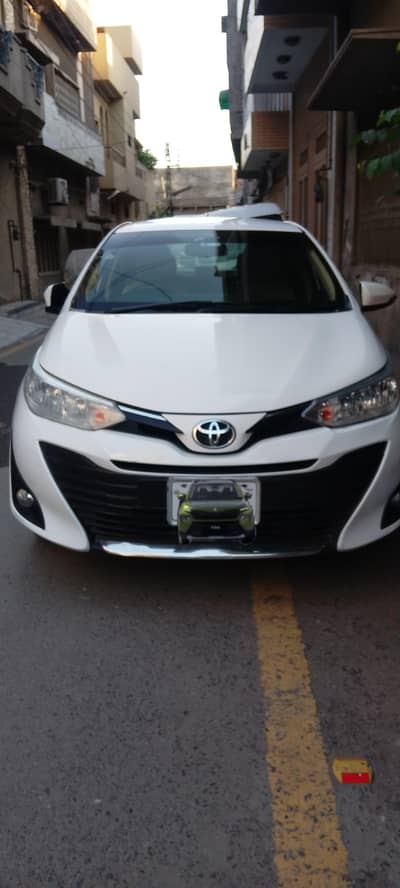 TOYOTA YARIS 1.3 ATIV 2021 CAR FOR SALE.