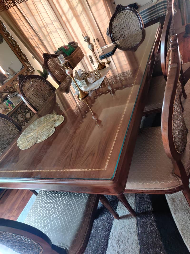 dinning table 1
