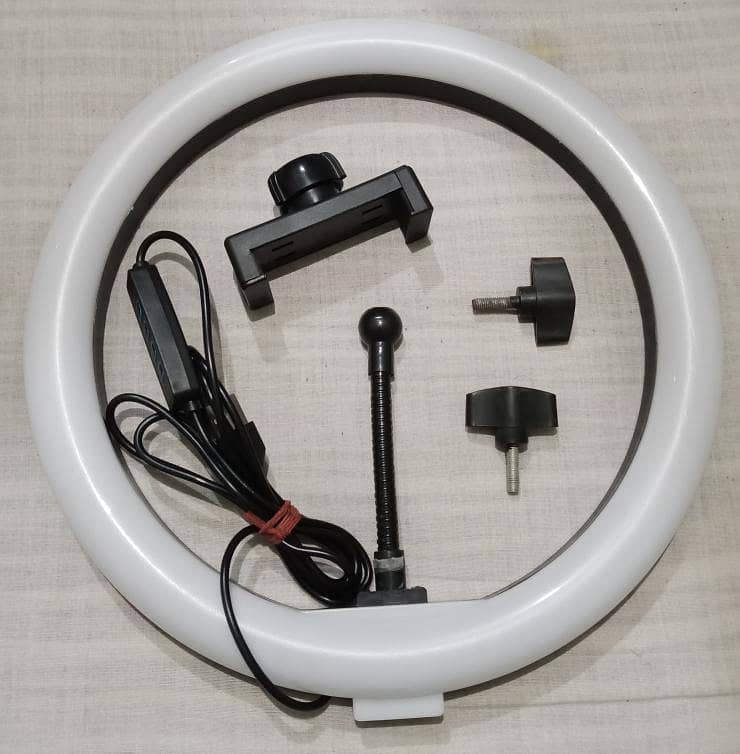MOBILE STAND & RING LIGHT 2