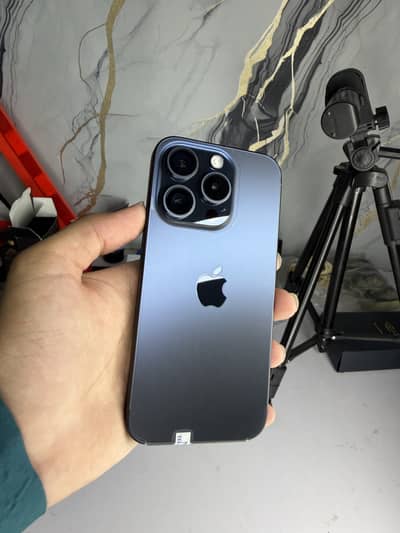 Apple iPhone 15 Pro 128 GB 10/10 Condition
