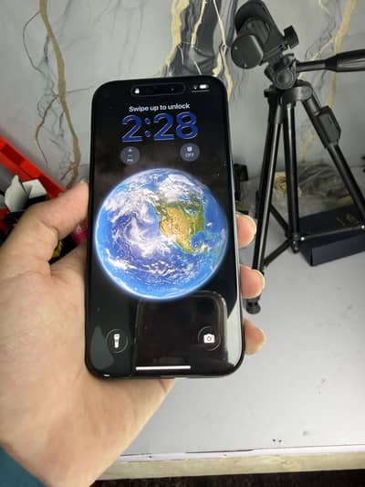 iPhone 15 Pro 128 GB 10/10 Condition Deep Purple