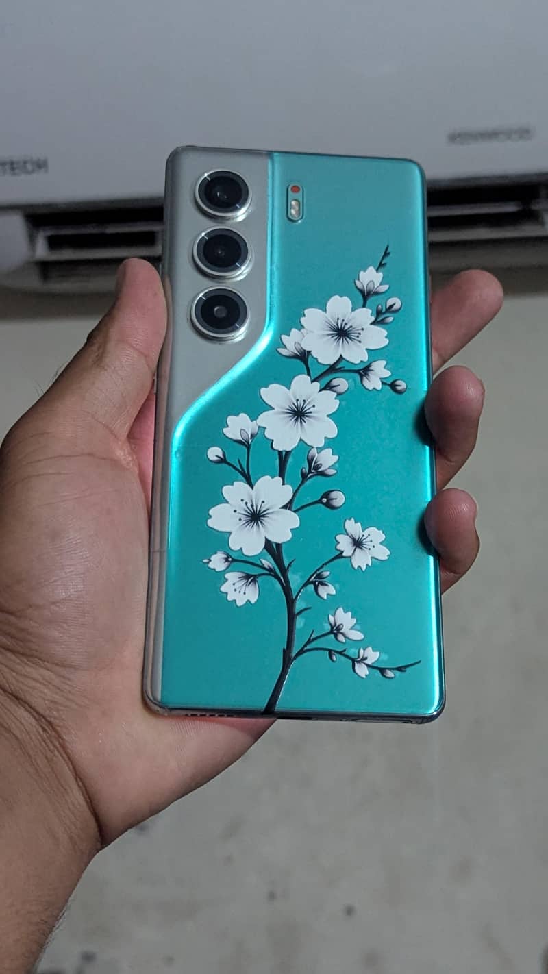 camon 40 pro 1