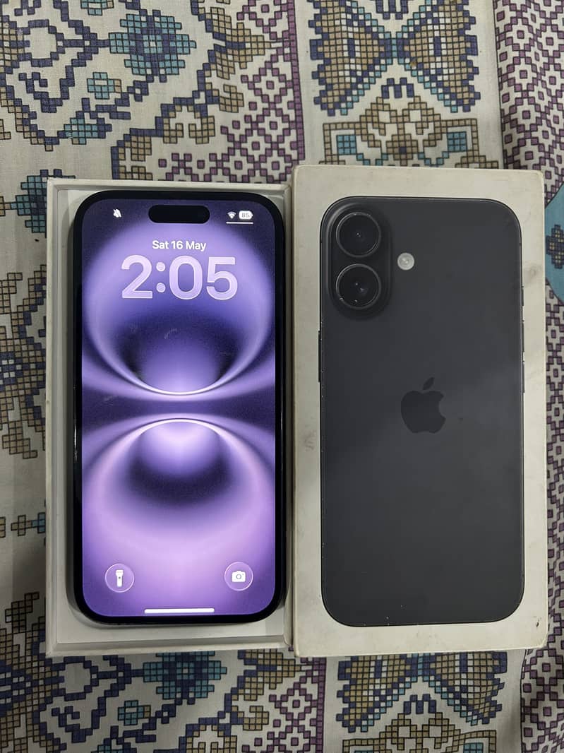 iPhone 16 2