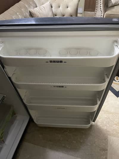 DAWLANCS REFRIGERATOR FOR SALE