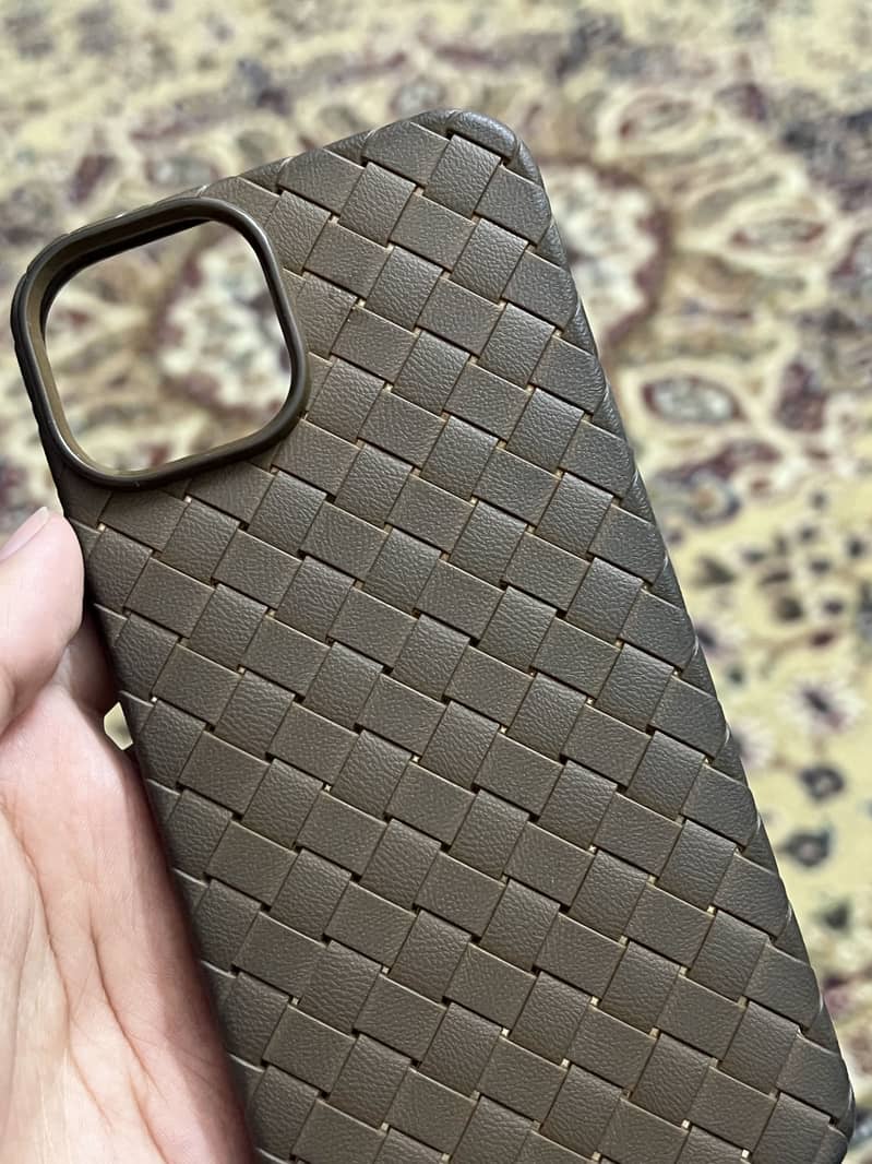 IPhone 13 2