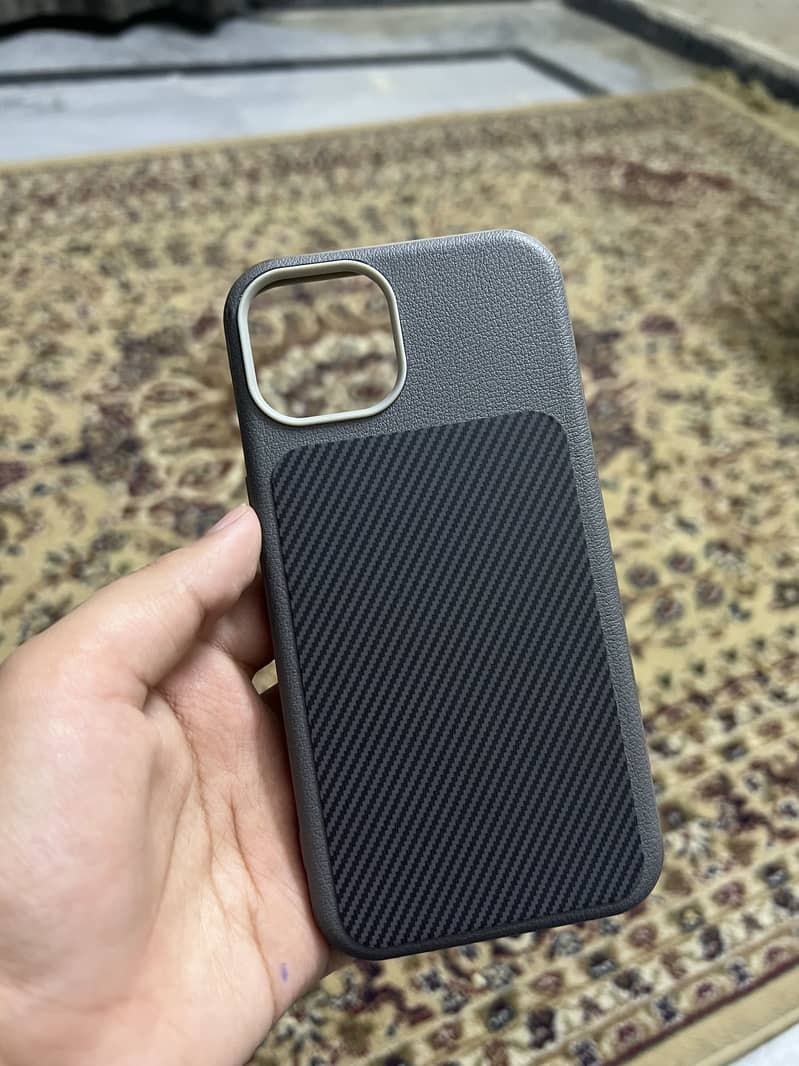 IPhone 13 5