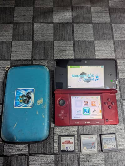 NINTENDO 3DS WITH 3 GAMES MARIO KART 7 3DS Cart good condition