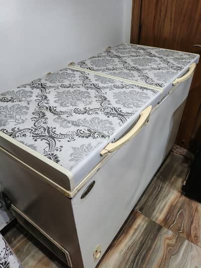 10/10 condition refrigerator for Sale