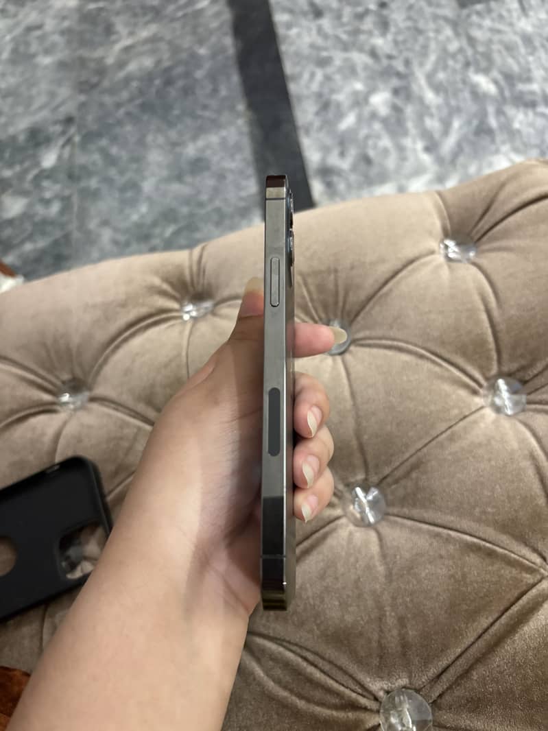 Iphone 12 pro 5