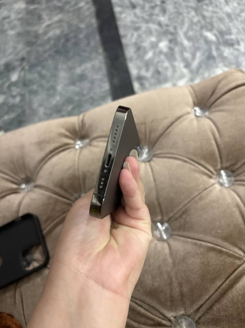 Iphone 12 pro 6