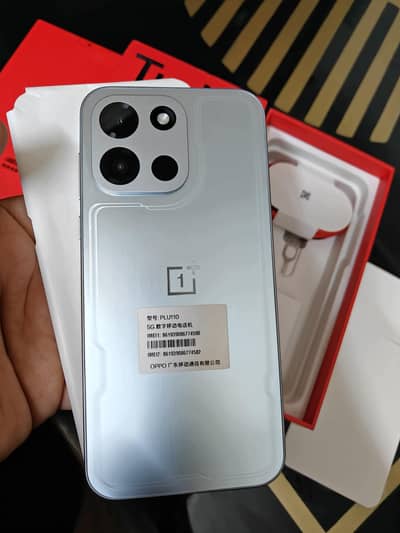 Brand new Non active Oneplus Turbo6 9000mah battery 12gb 256gb new new