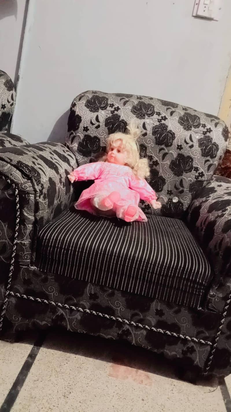sofa set 0