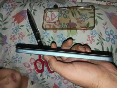 infinix hot 50i 6 128 complete box
