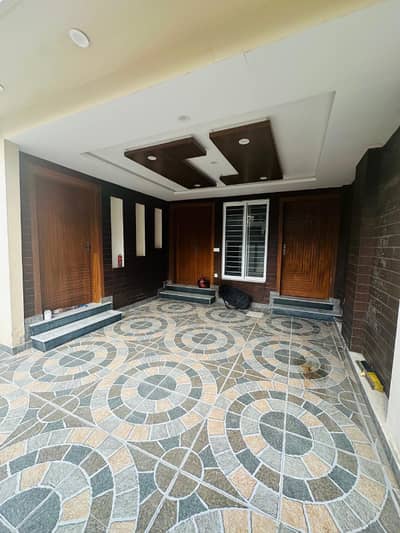 7 Marla brand new condition House for sale Usman block Bahria town Phase 8