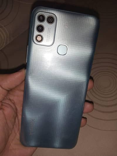 Infinix hot 11 play