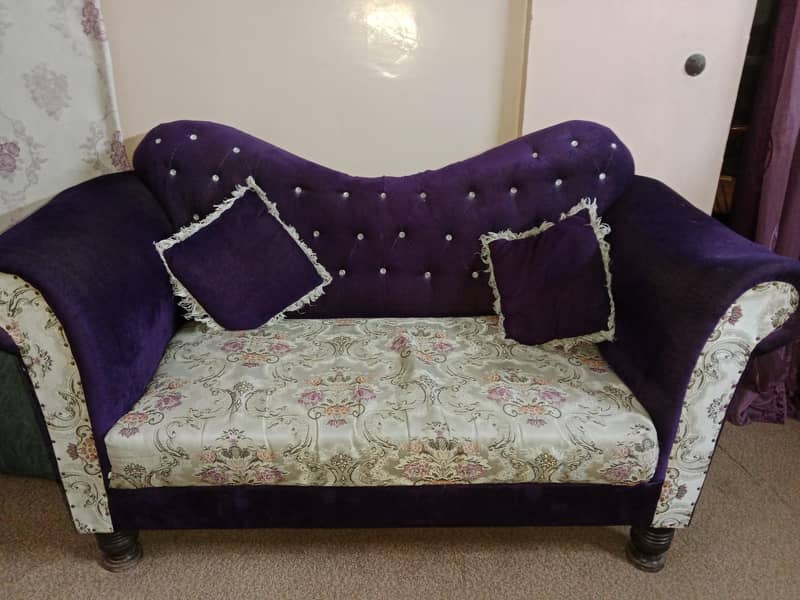 used sofa 0