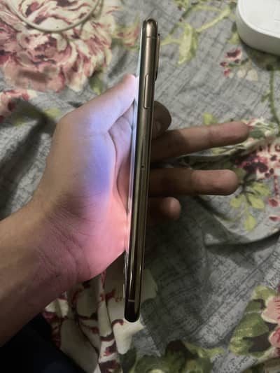 IPHONE XSMAX PTA