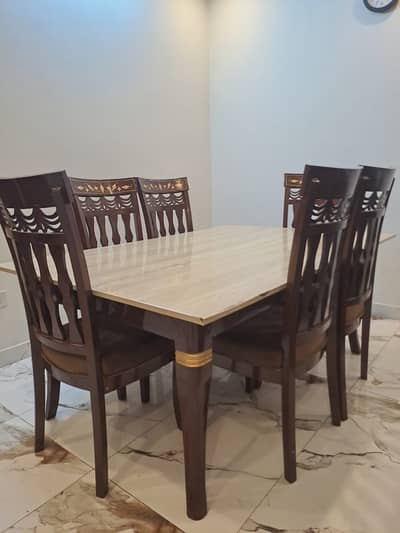 Dining Table with 6 chairs (Sheesham Wood)